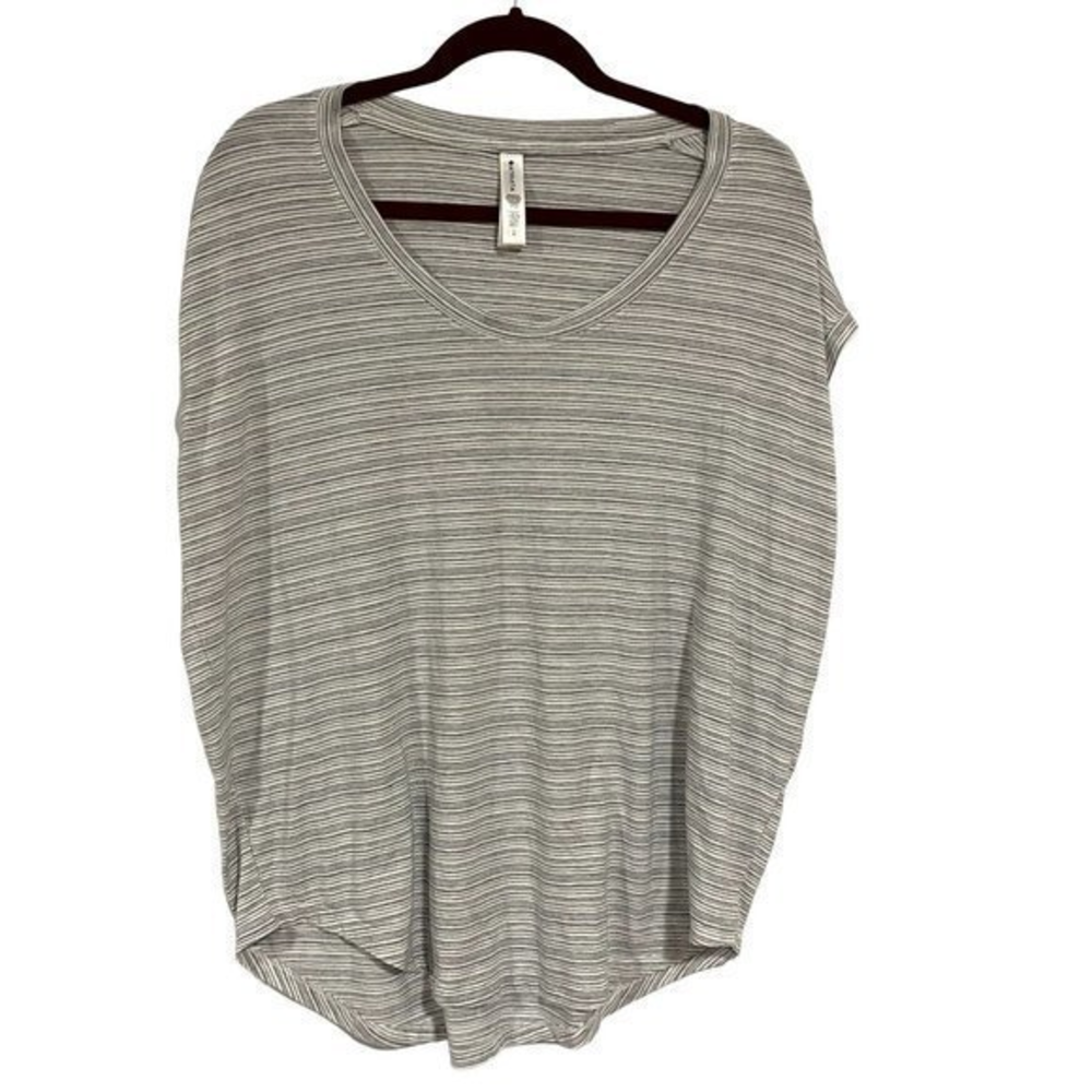 Athleta Cloudlight Stratus Striped Tee Gray‎ and White Women's Size L